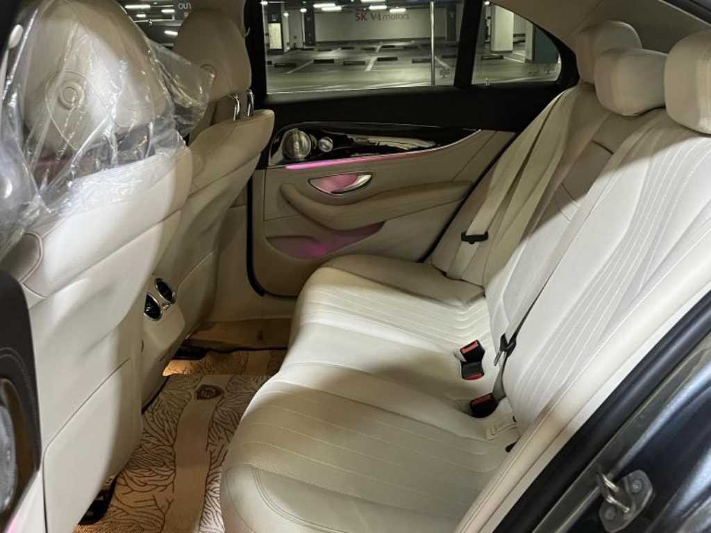 벤츠 E 클래스 E-클래스 W213 E300 4MATIC 익스클루시브 이미지 6