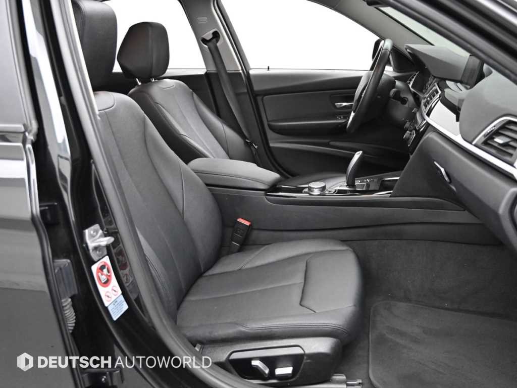 BMW 3시리즈 3시리즈 (F30) 320d 이미지 10