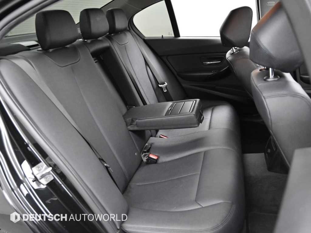 BMW 3시리즈 3시리즈 (F30) 320d 이미지 12