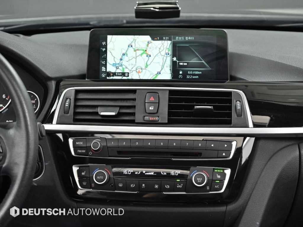 BMW 3시리즈 3시리즈 (F30) 320d 이미지 14
