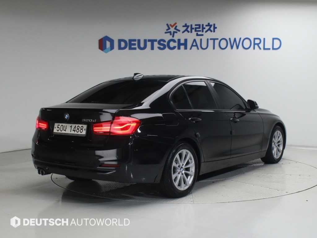 BMW 3시리즈 3시리즈 (F30) 320d 이미지 2