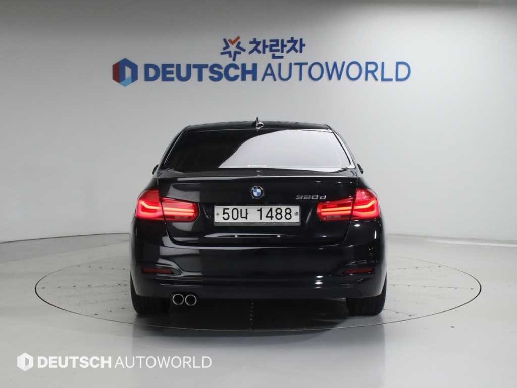 BMW 3시리즈 3시리즈 (F30) 320d 이미지 4