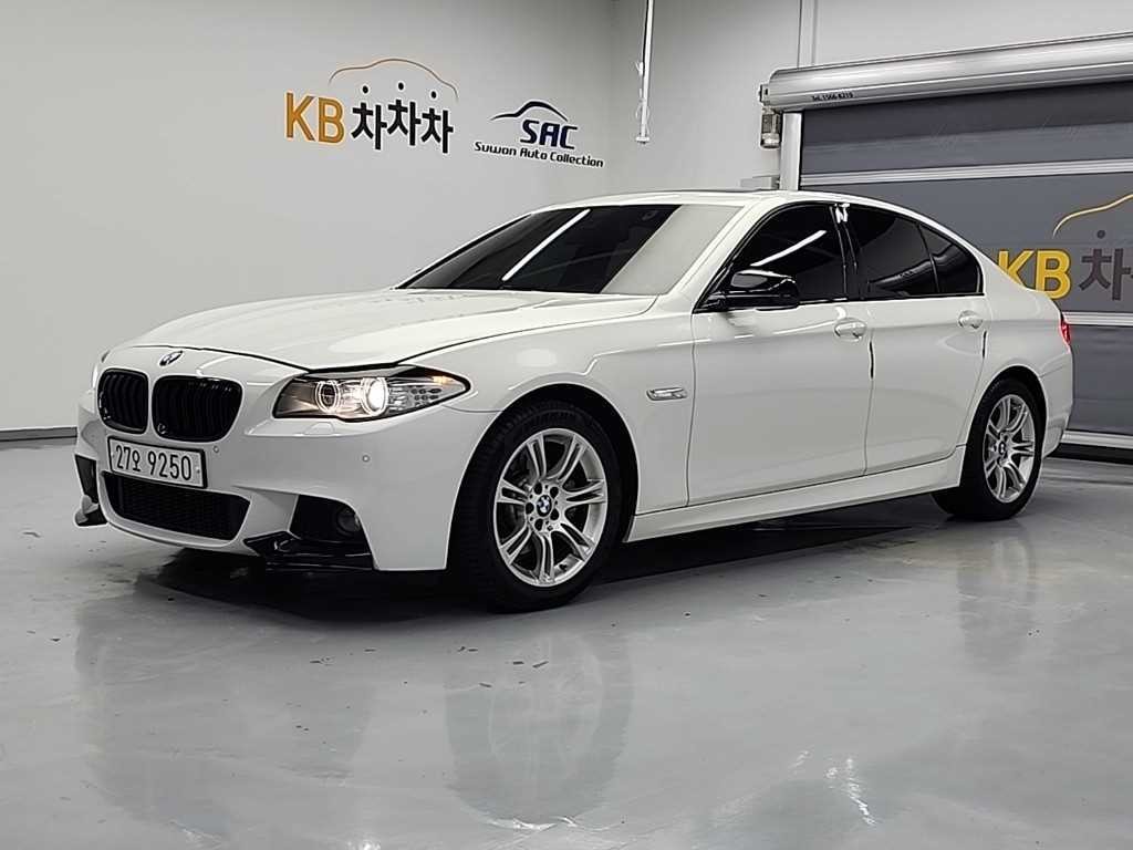 BMW 5시리즈 5시리즈 (F10) 520d M 스포츠 이미지 1