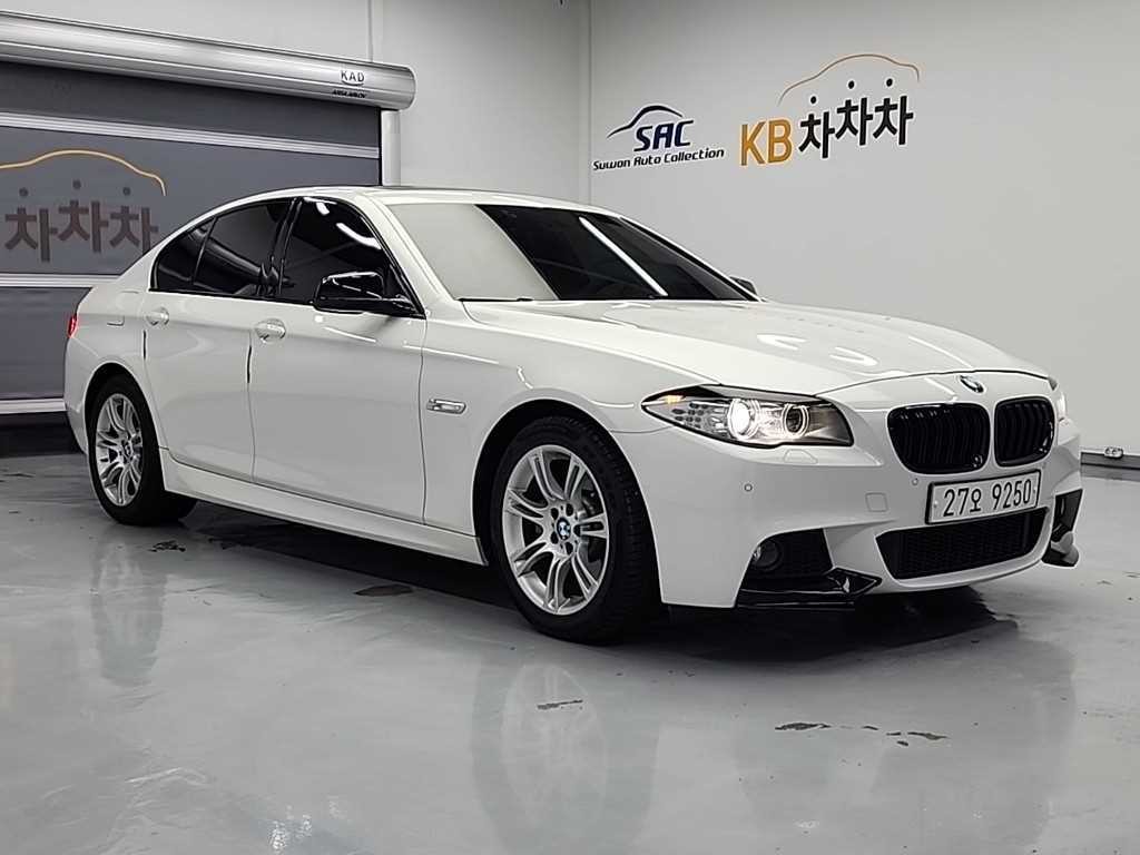 BMW 5시리즈 5시리즈 (F10) 520d M 스포츠 이미지 4