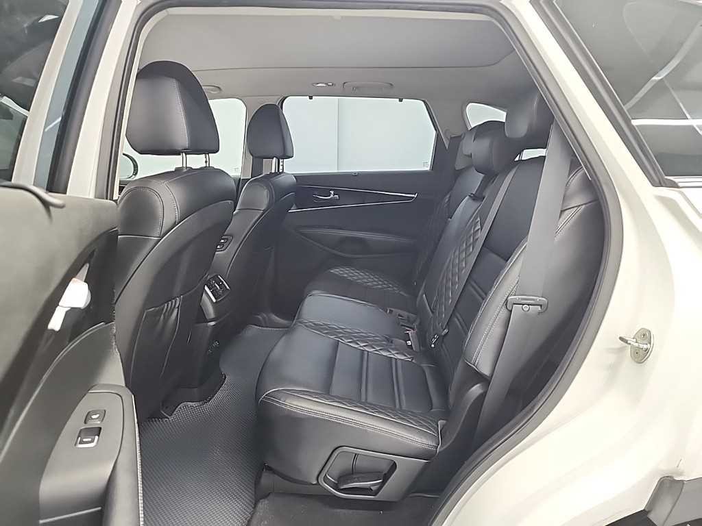 기아 쏘렌토 더 뉴 쏘렌토 디젤 2.2 4WD 마스터 이미지 12