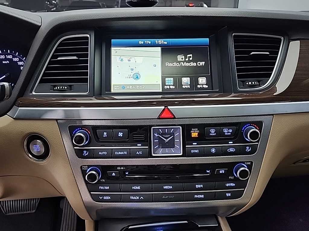 제네시스 G80 2.2D AWD 럭셔리 이미지 10