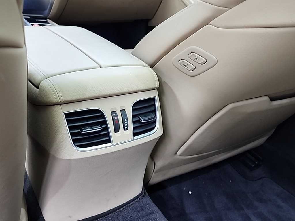 제네시스 G80 2.2D AWD 럭셔리 이미지 13