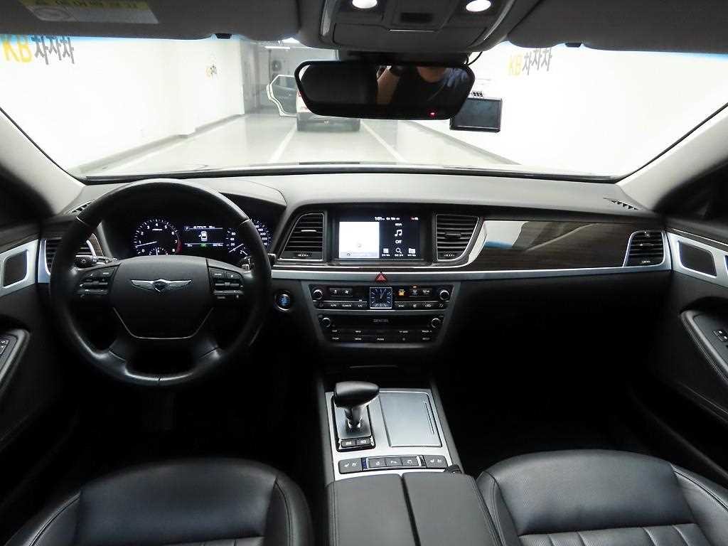 제네시스 G80 3.3 GDI AWD 럭셔리 스페셜 이미지 7
