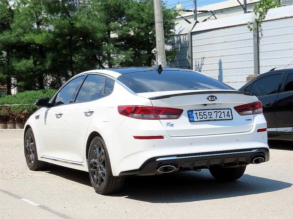 기아 K5 더 뉴 K5 2세대 가솔린 1.6 터보 노블레스 스페셜 이미지 3