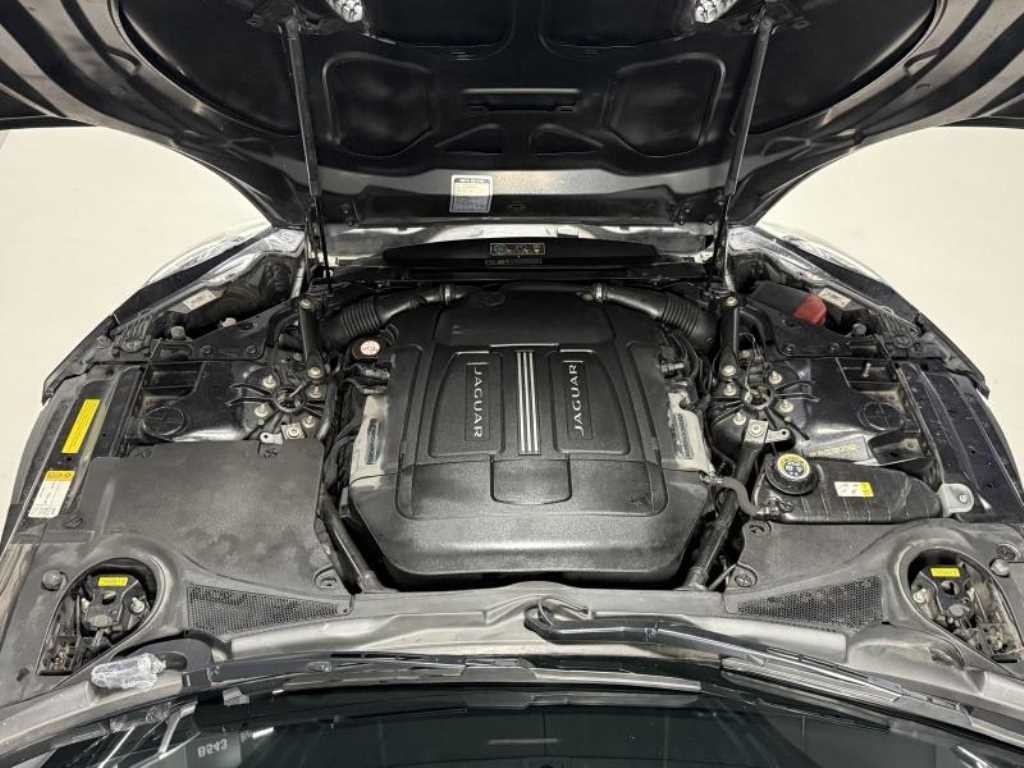 재규어 F-TYPE 3.0 S 컨버터블 이미지 19
