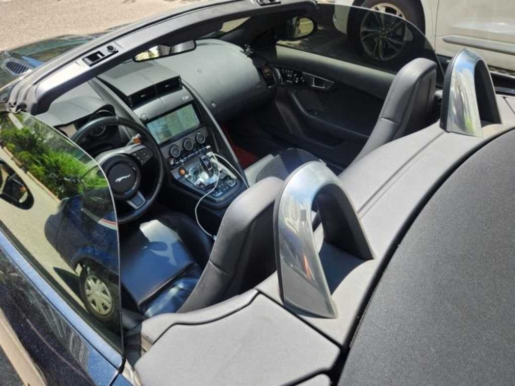 재규어 F-TYPE 3.0 S 컨버터블 이미지 6