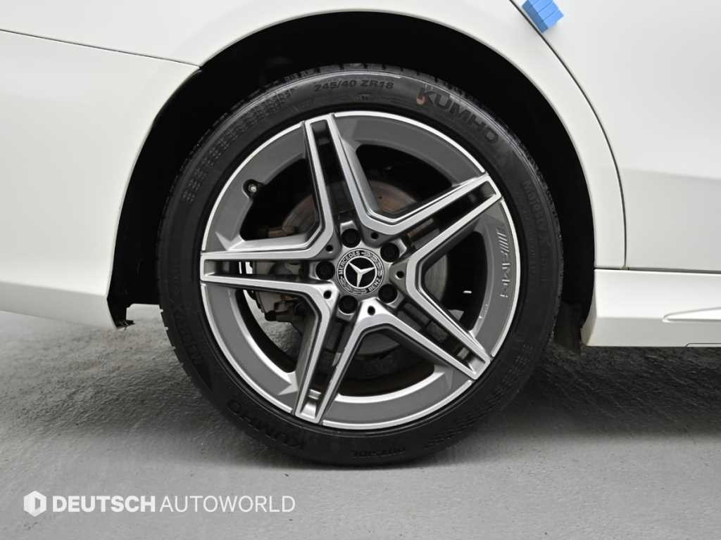 벤츠 C 클래스 C클래스 W205 C200 AMG LINE 이미지 5