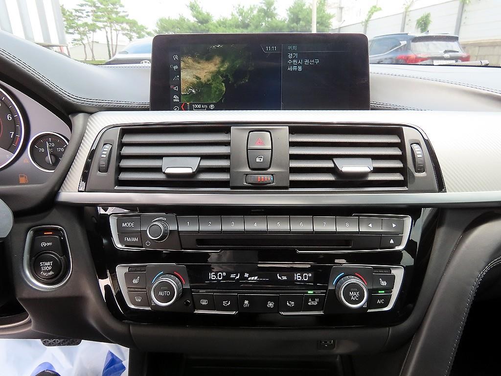 BMW 4시리즈 4시리즈 (F32) 430i 쿠페 M 스포츠 이미지 14