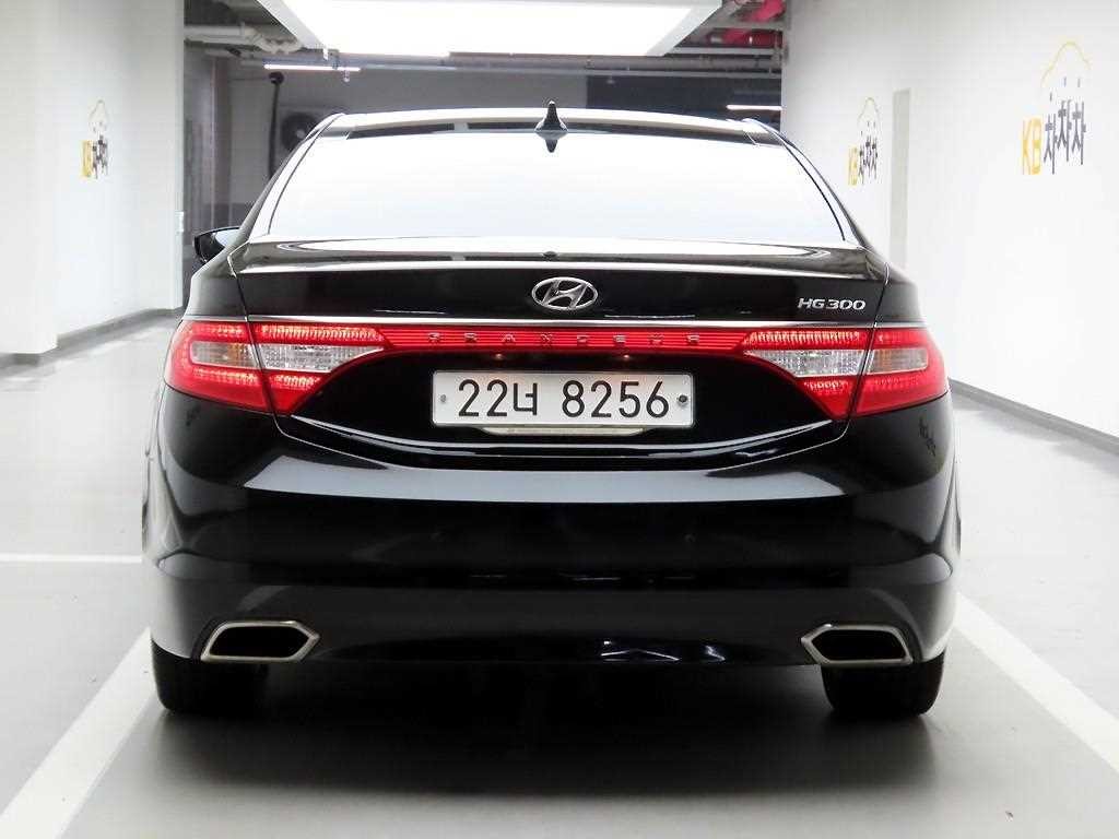 현대 그랜저 그랜저 HG HG300 EXCLUSIVE 기본형 이미지 3