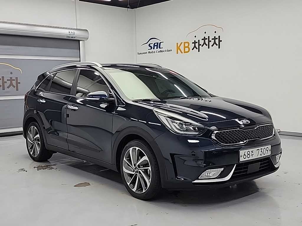 기아 니로 1.6 하이브리드 노블레스 이미지 4