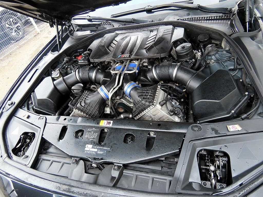 BMW 5시리즈 M5 (F90, F10) M5 세단 이미지 19