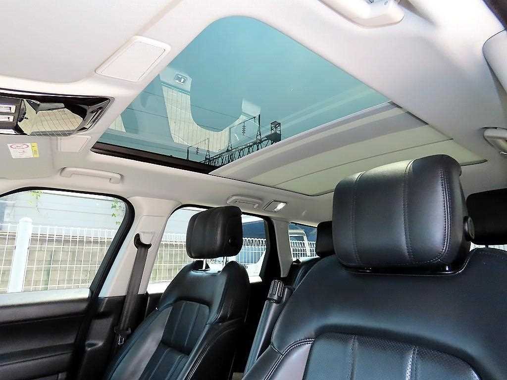 랜드로버 레인지로버 스포츠 레인지로버 스포츠 2세대 P360 HSE 다이나믹 이미지 16
