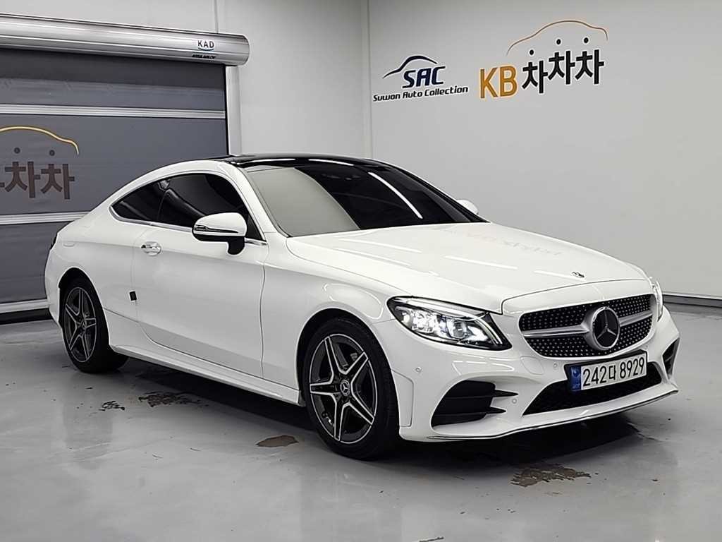벤츠 C 클래스 C클래스 W205 C200 쿠페 이미지 4