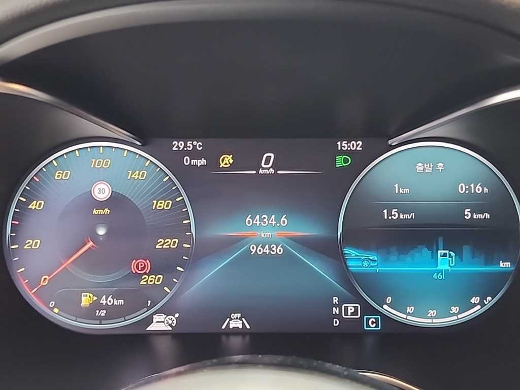 벤츠 C 클래스 C클래스 W205 C200 쿠페 이미지 6