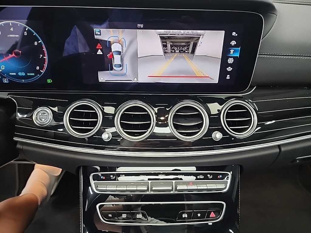 벤츠 E 클래스 E-클래스 W213 E450 4MATIC 익스클루시브 이미지 11