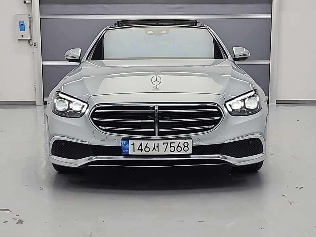 벤츠 E 클래스 E-클래스 W213 E450 4MATIC 익스클루시브 이미지 3
