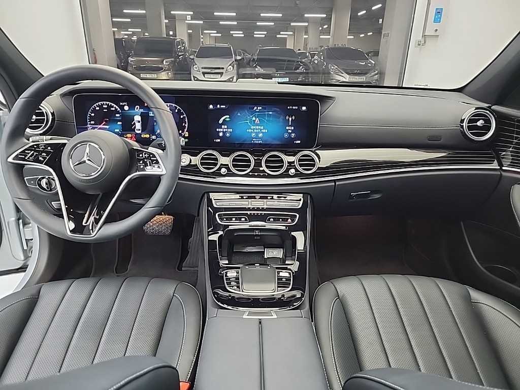 벤츠 E 클래스 E-클래스 W213 E450 4MATIC 익스클루시브 이미지 8