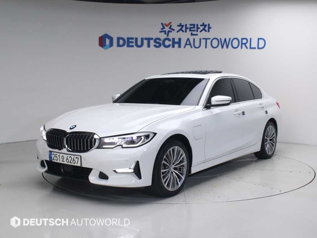 BMW 3시리즈 3시리즈 (G20) 330e 럭셔리 이미지 1