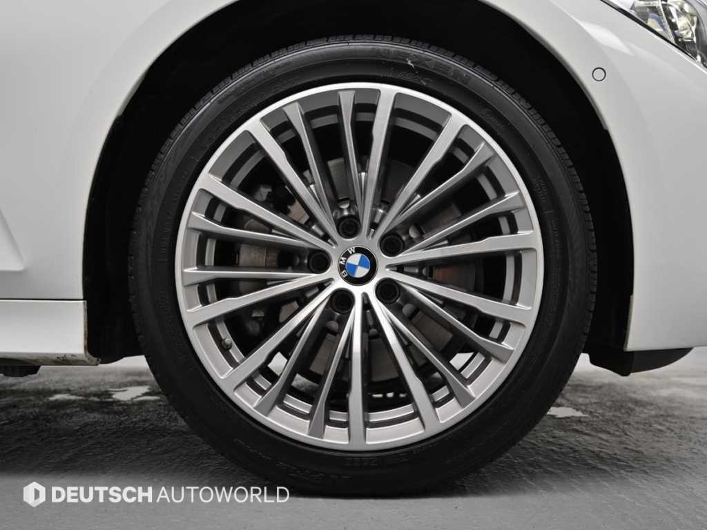 BMW 3시리즈 3시리즈 (G20) 330e 럭셔리 이미지 5