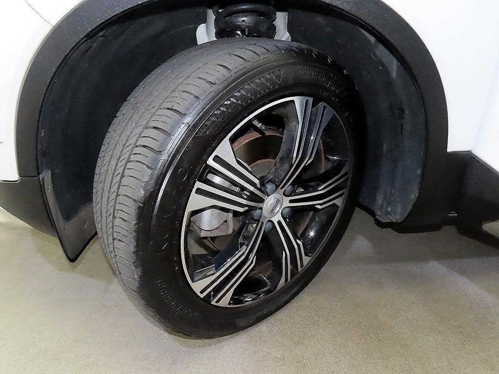 볼보 XC40 B4 AWD 인스크립션 이미지 20