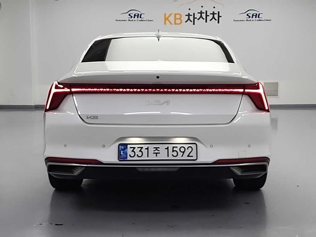 기아 K8 2.5 2WD 시그니처 이미지 3