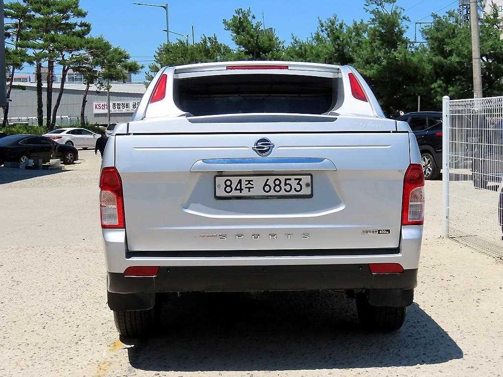 KG모빌리티(쌍용) 코란도 더뉴코란도스포츠 CX5(2WD) 클럽 이미지 4