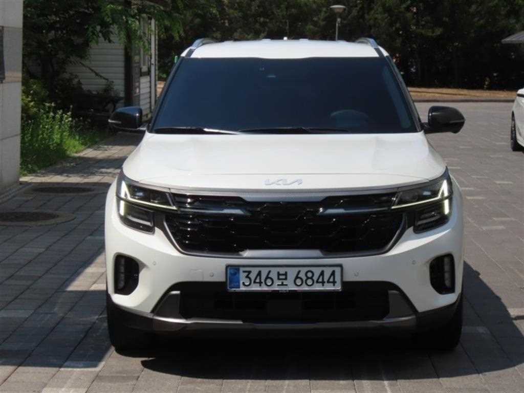 기아 셀토스 더 뉴 셀토스 가솔린 2.0 2WD 시그니처 이미지 1