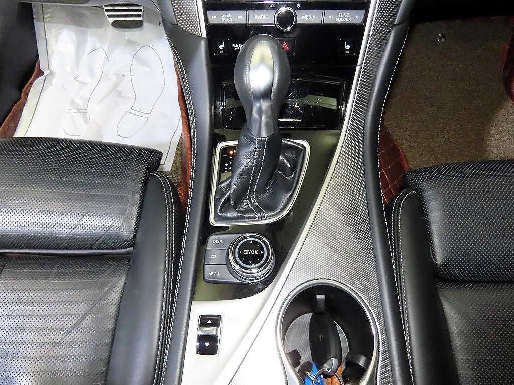 인피니티 Q Q50 3.5 하이브리드 에센스 이미지 12