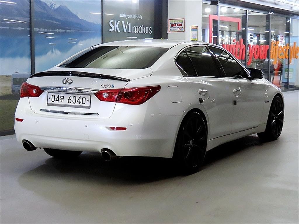 인피니티 Q Q50 3.5 하이브리드 에센스 이미지 4