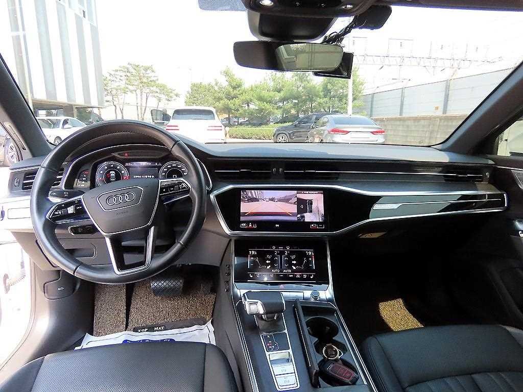 아우디 A6 A6 (C8) 45 TFSI 콰트로 프리미엄 이미지 7
