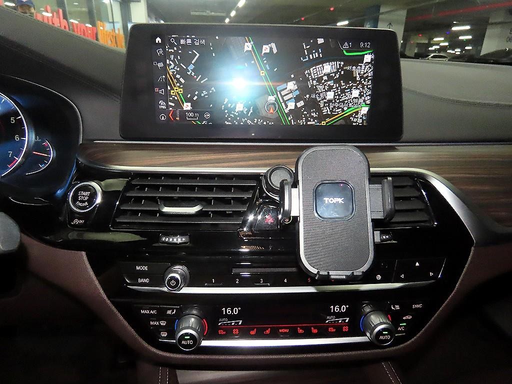 BMW 5시리즈 5시리즈 (G30) 530i M 스포츠 플러스 이미지 11