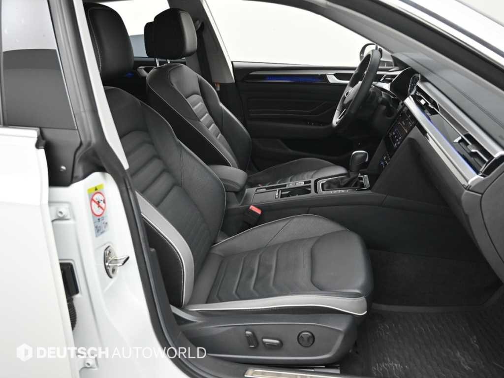 폭스바겐 아테온 2.0 TDI 프레스티지 이미지 10