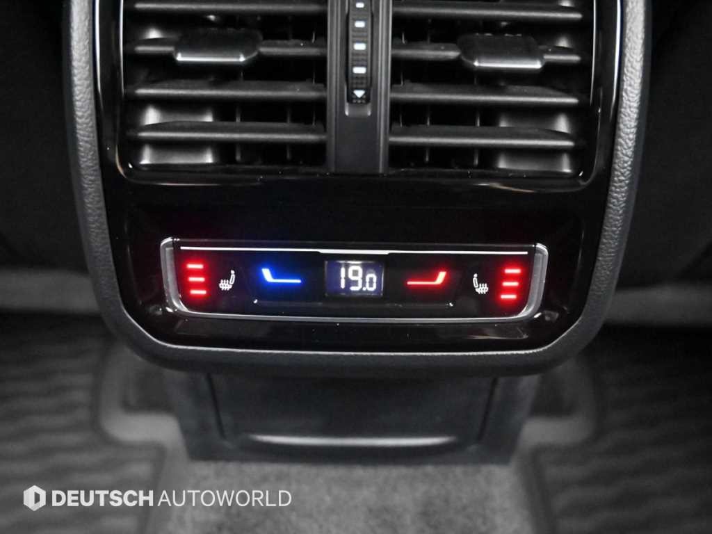 폭스바겐 아테온 2.0 TDI 프레스티지 이미지 16
