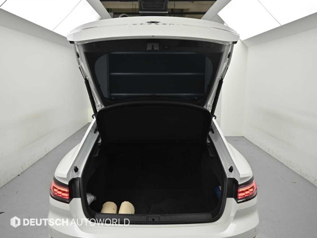 폭스바겐 아테온 2.0 TDI 프레스티지 이미지 19