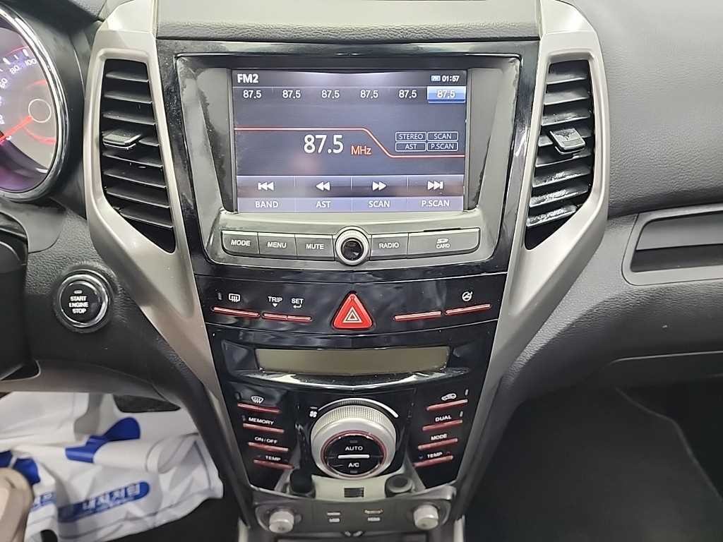 KG모빌리티(쌍용) 티볼리 가솔린 2WD 1.6 LX 최고급형 이미지 10