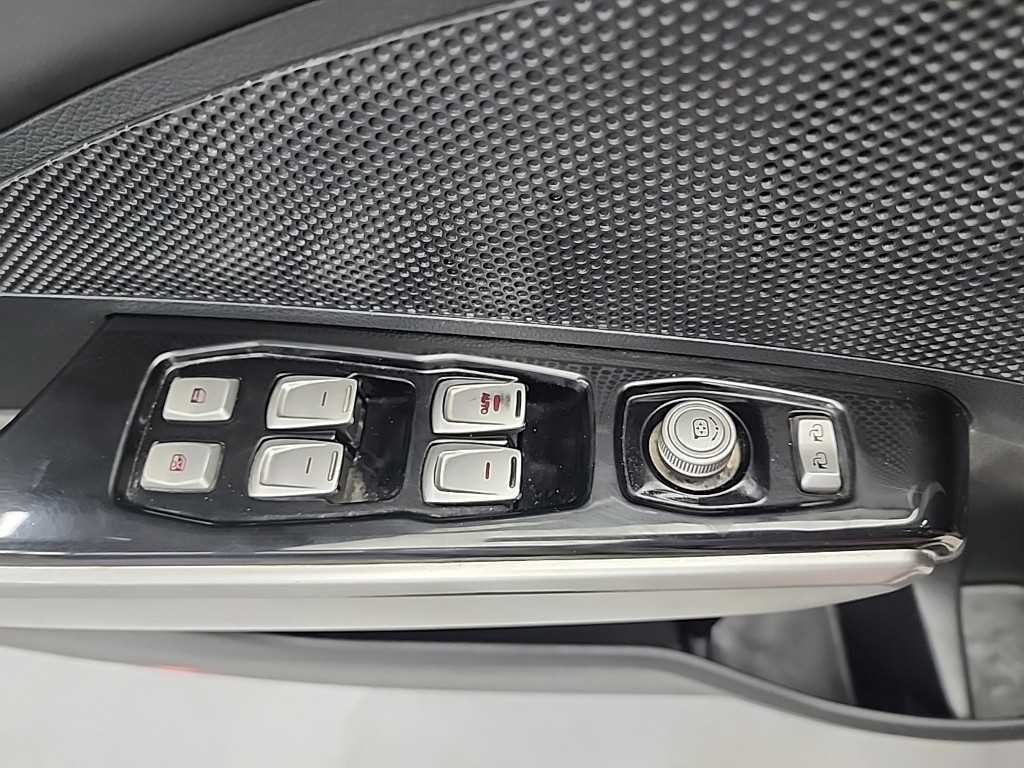 KG모빌리티(쌍용) 티볼리 가솔린 2WD 1.6 LX 최고급형 이미지 15