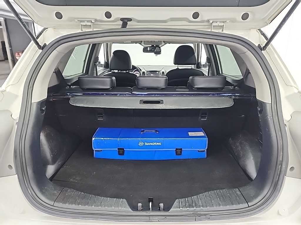 KG모빌리티(쌍용) 티볼리 가솔린 2WD 1.6 LX 최고급형 이미지 18