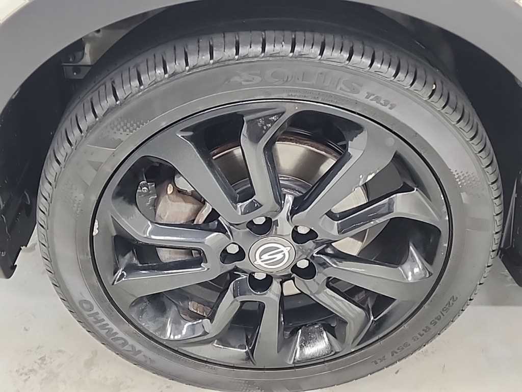 KG모빌리티(쌍용) 티볼리 가솔린 2WD 1.6 LX 최고급형 이미지 19