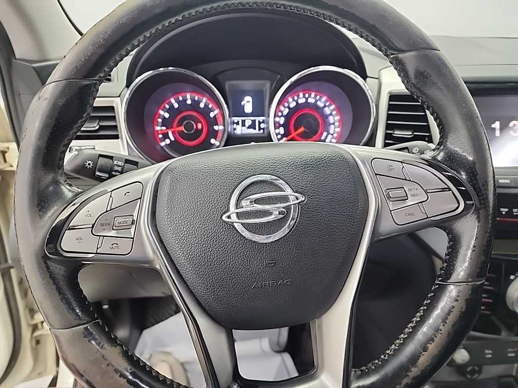 KG모빌리티(쌍용) 티볼리 가솔린 2WD 1.6 LX 최고급형 이미지 9