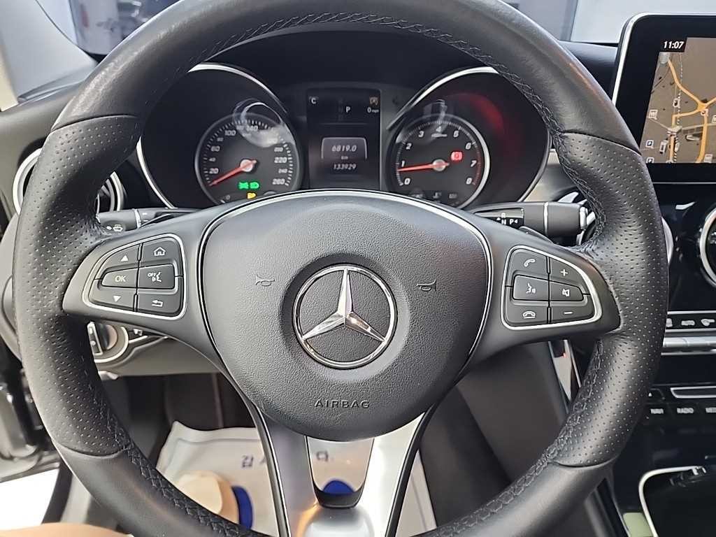 벤츠 C 클래스 C클래스 W205 C200 아방가르드 이미지 10