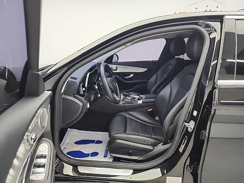 벤츠 C 클래스 C클래스 W205 C200 아방가르드 이미지 12