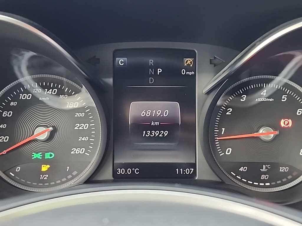 벤츠 C 클래스 C클래스 W205 C200 아방가르드 이미지 7