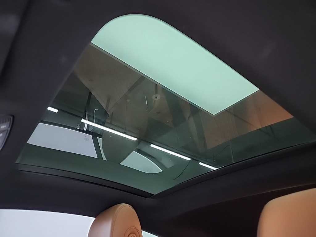 벤츠 E 클래스 E-클래스 W213 E220d 쿠페 이미지 13