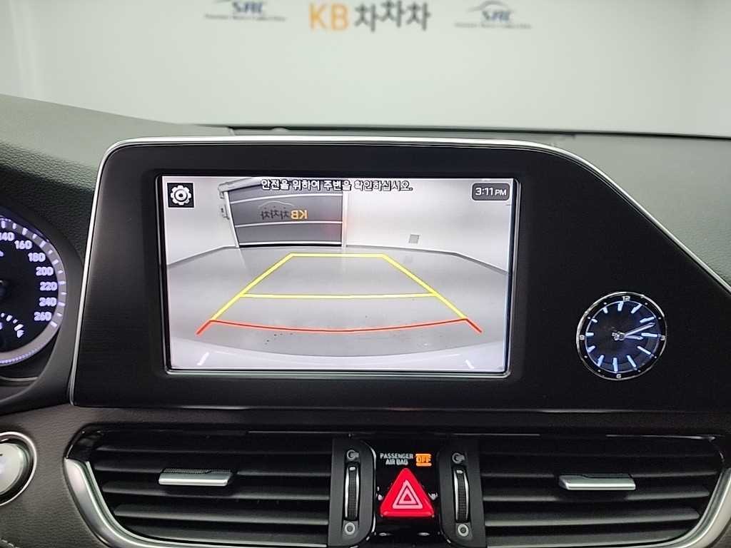 현대 그랜저 그랜저 IG 하이브리드 익스클루시브 이미지 17