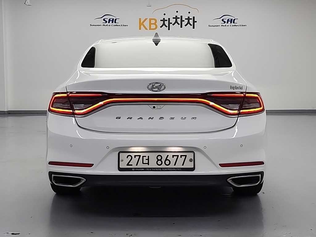 현대 그랜저 그랜저 IG 하이브리드 익스클루시브 이미지 3